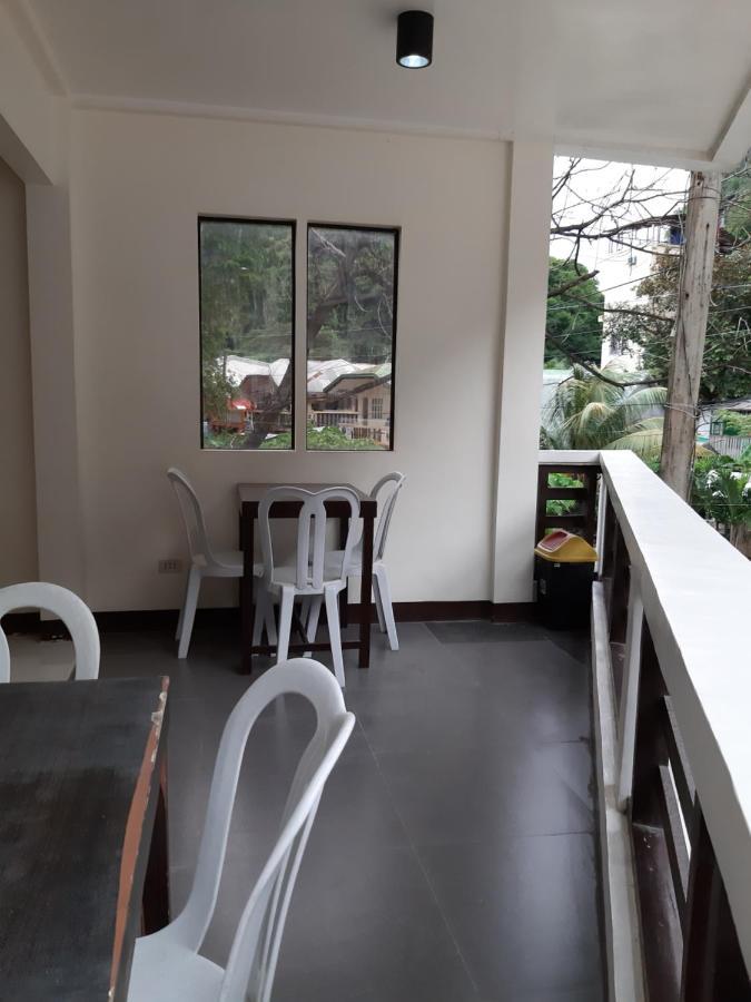 Limestone View Inn เอลนิโด ภายนอก รูปภาพ